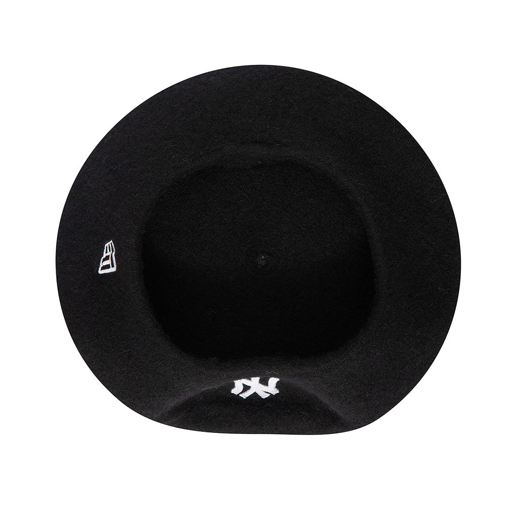Béret Femme New York Yankees en Laine Mélangée noir-blanc NEW ERA