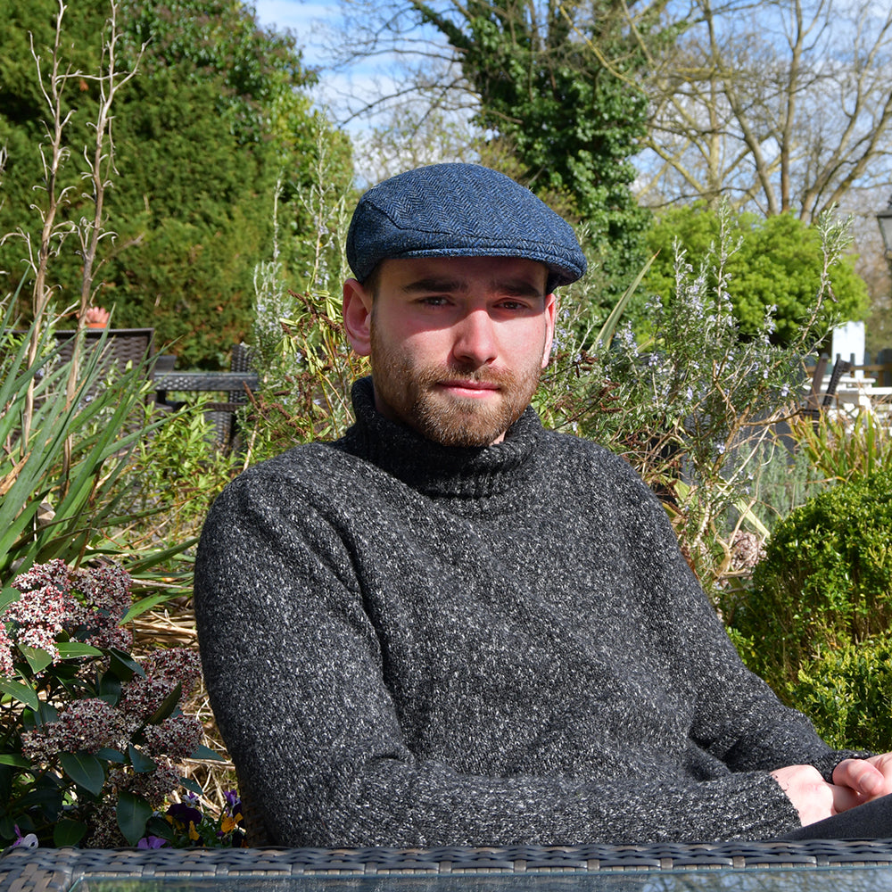 Casquette Plate en HARRIS TWEED à Chevrons Ardmore bleu-noir JAXON & JAMES
