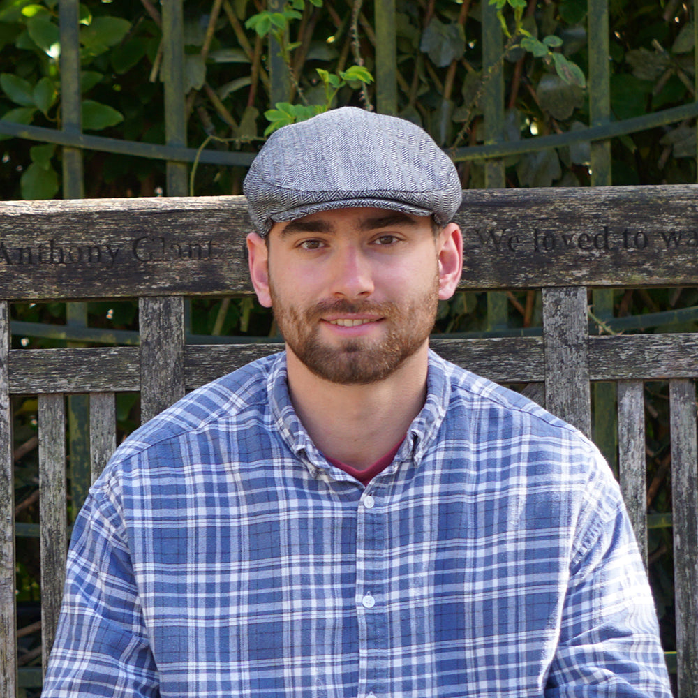 Casquette Plate à Chevrons gris JAXON & JAMES