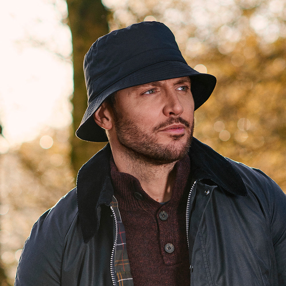 Chapeau Bob en Coton Ciré Britannique bleu marine FAILSWORTH