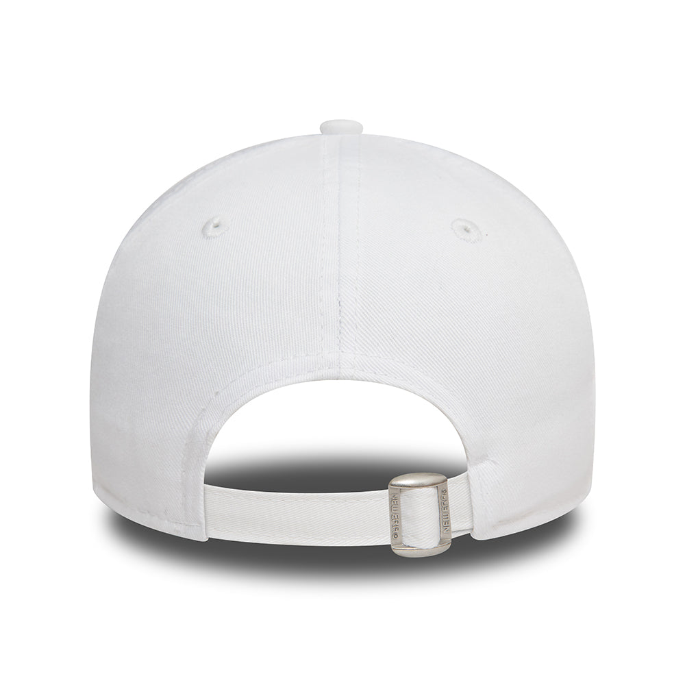 Casquette Femme 9TWENTY NBA White Crown Chicago Bulls blanc-rouge NEW ERA