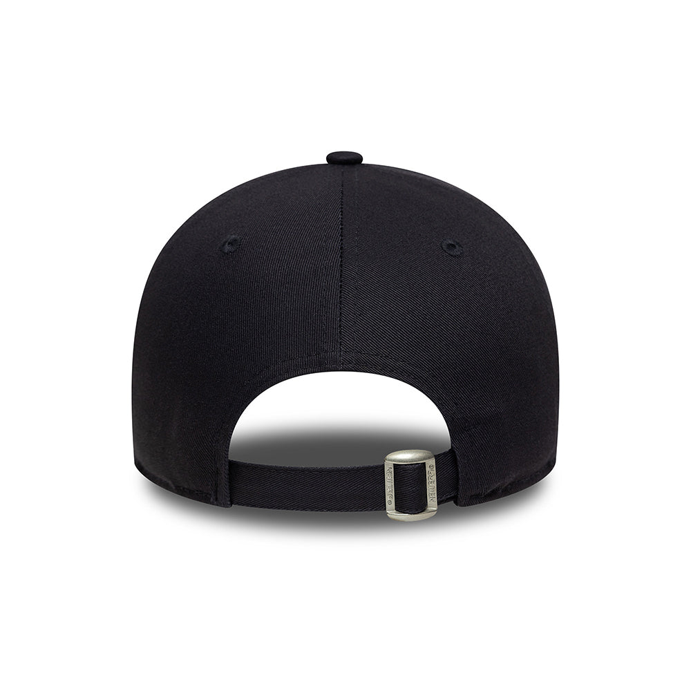 Casquette 9FORTY Seasonal Manchester United FC bleu marine sur bleu marine NEW ERA