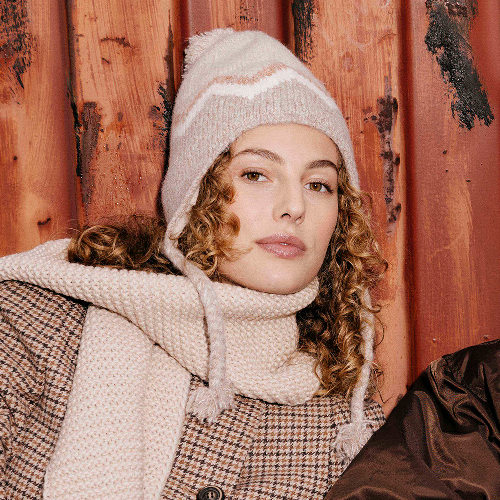 Bonnet à Pompon Péruvien Lotey marron clair BARTS