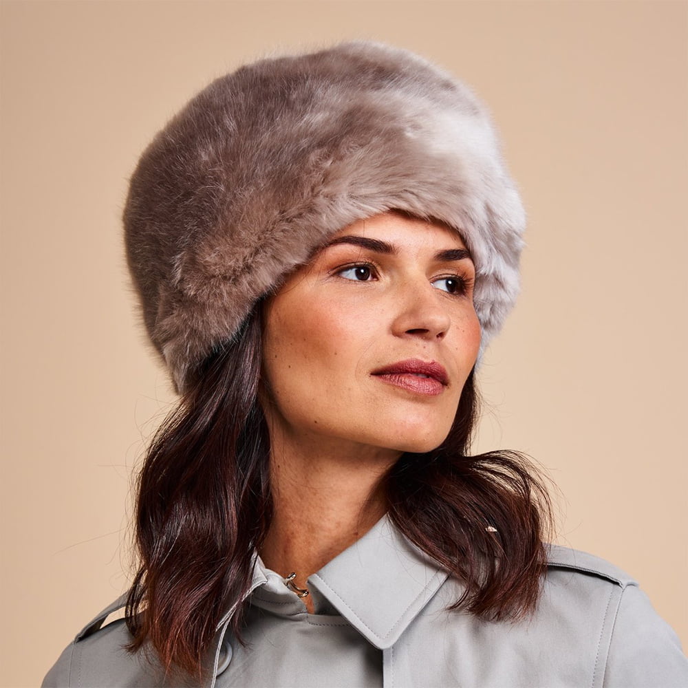 Chapeau Calot Femme Hiver en Fausse Fourrure perle HELEN MOORE