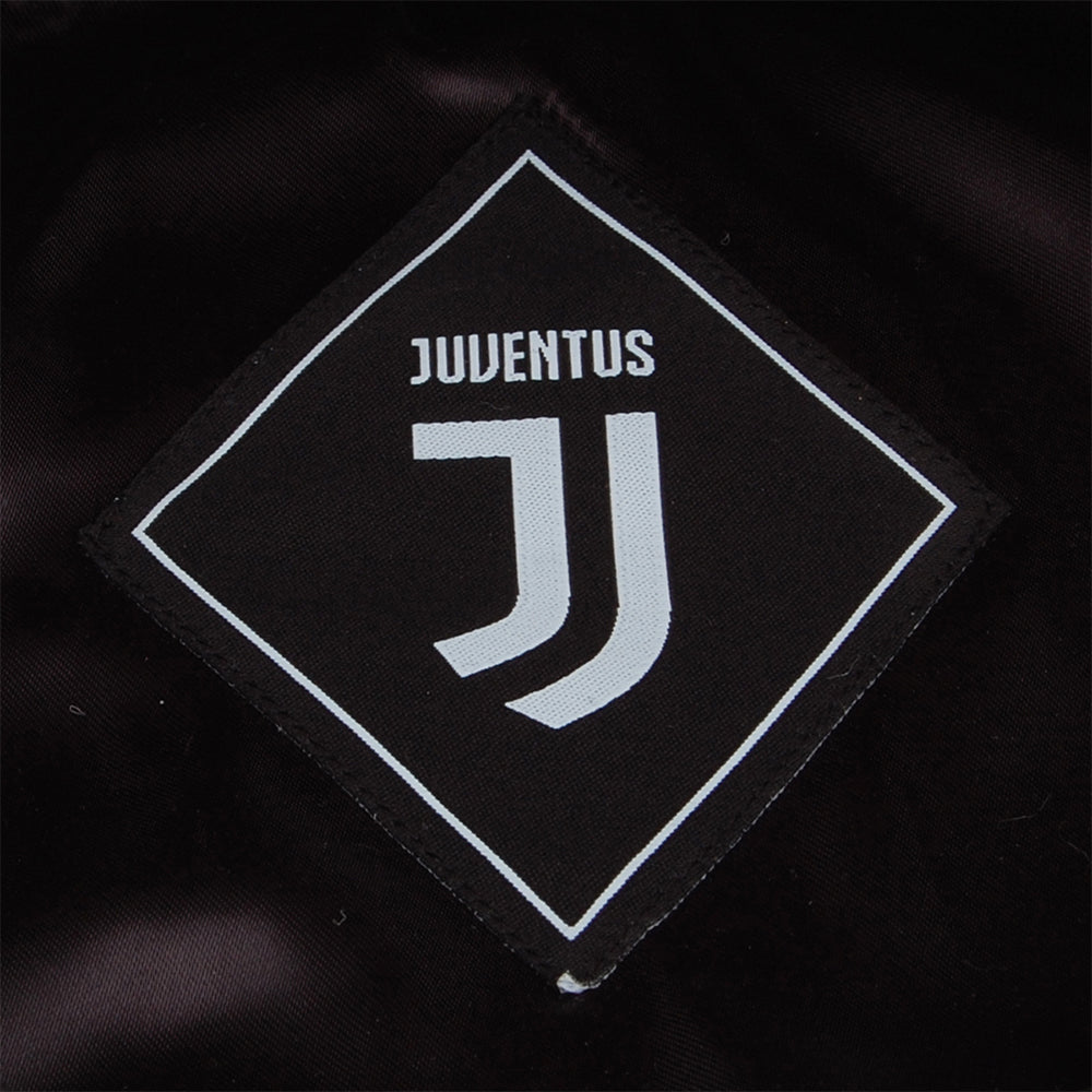 Casquette Plate à Chevrons Bespoke Juventus gris CHRISTYS