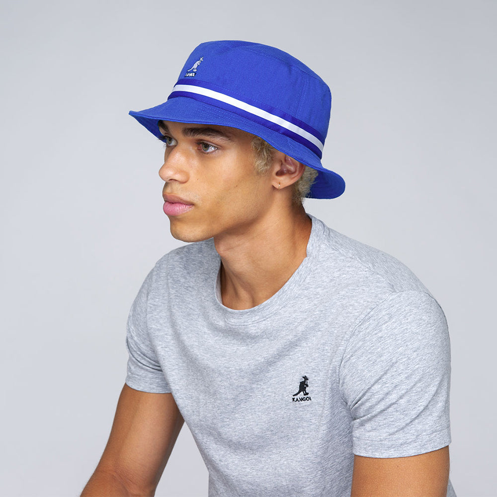 Chapeau Bob Stripe Lahinch bleu KANGOL