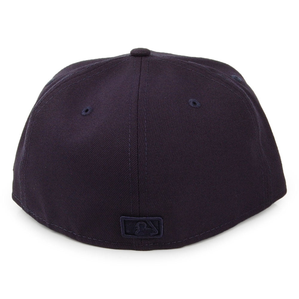 Casquette 59FIFTY MLB Essential New York Yankees bleu marine NEW ERA