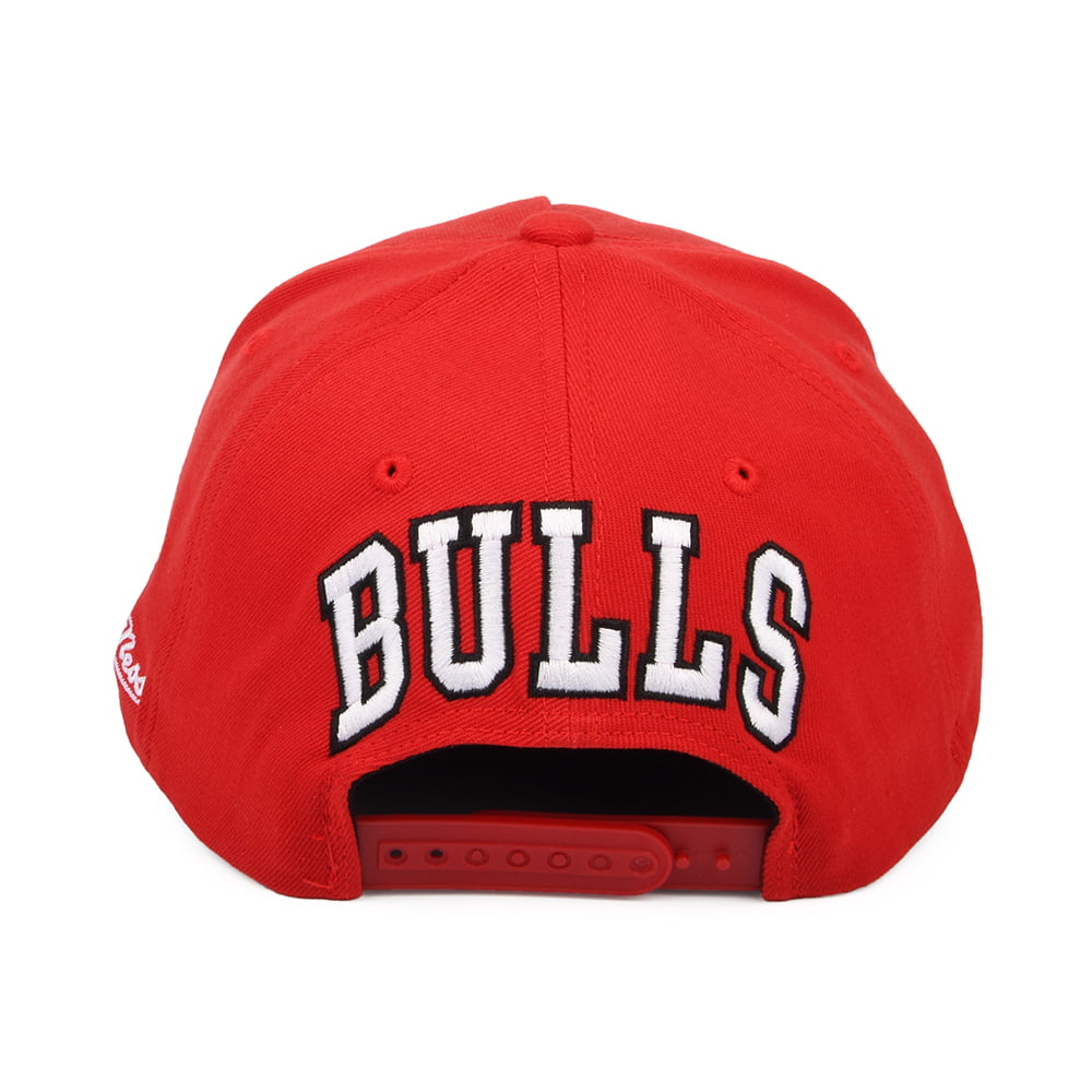 Casquette Snapback NBA Dropback Solid Redline Chicago Bulls rouge MITCHELL & NESS