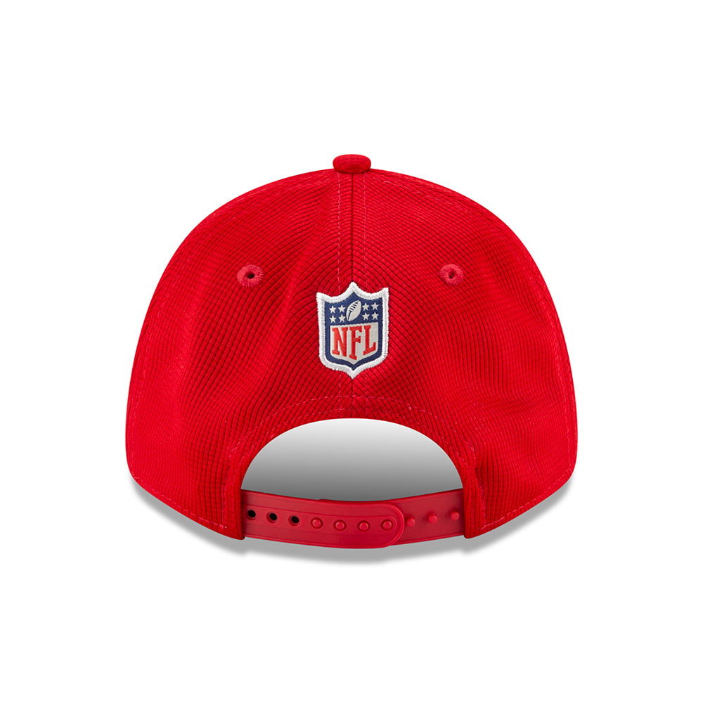 Casquette 9FORTY NFL Sideline Home Tampa Bay Buccaneers rouge-noir NEW ERA