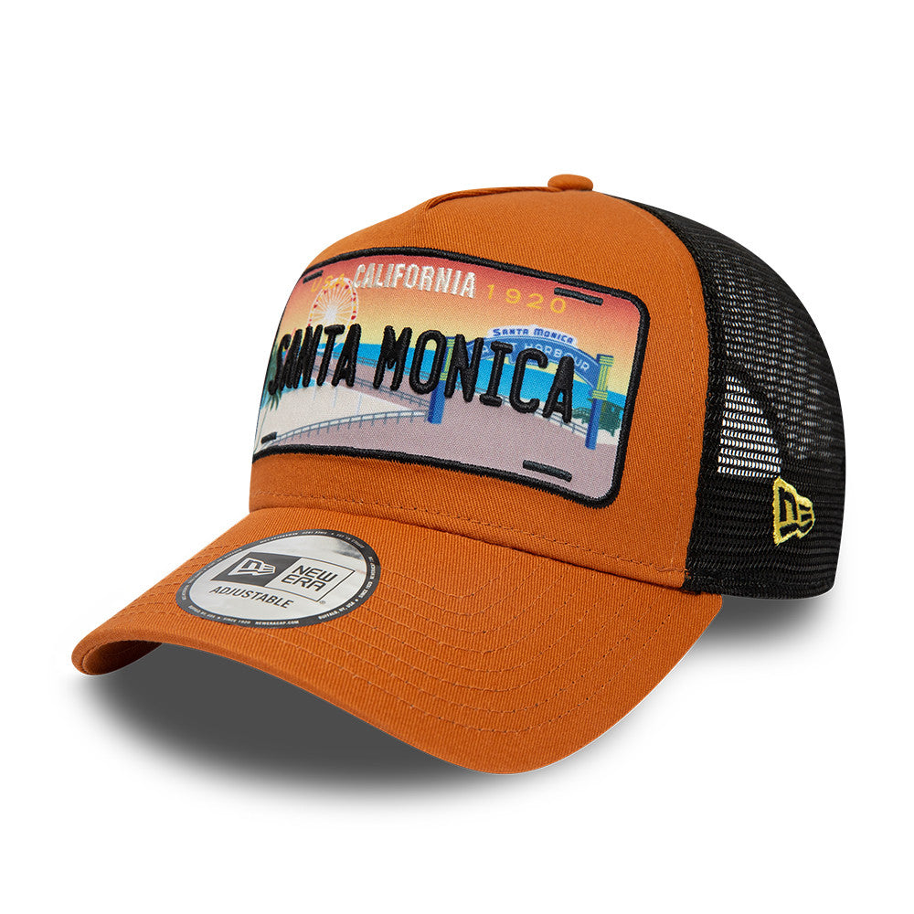 New Era Casquette - License Plate Trucker (Blanc) - Casquettes chez New Era Casquette - License Plate Trucker (Blanc) - Casquettes chez
