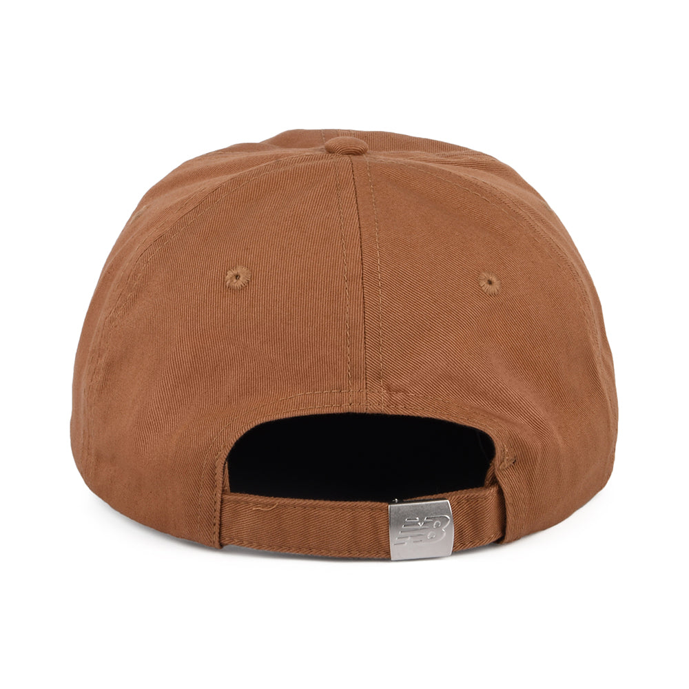 Casquette à Visière Incurvée Classic NB noix NEW BALANCE