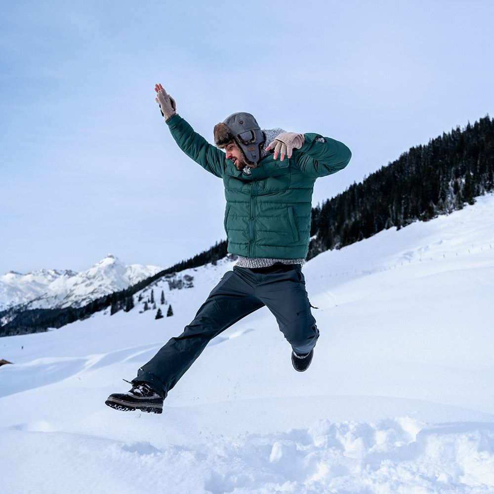 Chapka Bomber en Velours Côtelé et Fausse Fourrure vert céladon BARTS