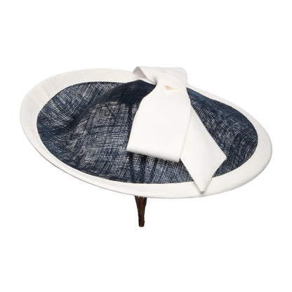 Chapeau Bibi Disque en Paille Grace bleu marine-ivoire WHITELEY