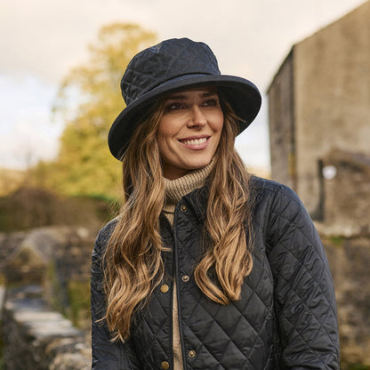 Chapeau Bob Matelassé en Coton Ciré Britannique noir FAILSWORTH