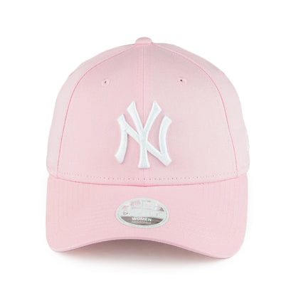 Casquette Femme 9FORTY MLB League Essential New York Yankees rose clair NEW ERA