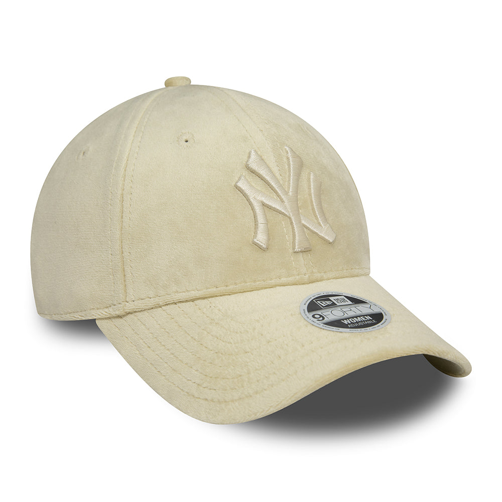 Casquette Snapback Femme 9FORTY MLB Velour New York Yankees pierre NEW ERA