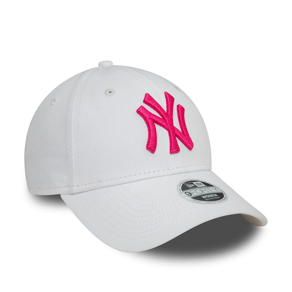 Casquette Femme 9FORTY MLB League Essential New York Yankees blanc-rose blush NEW ERA