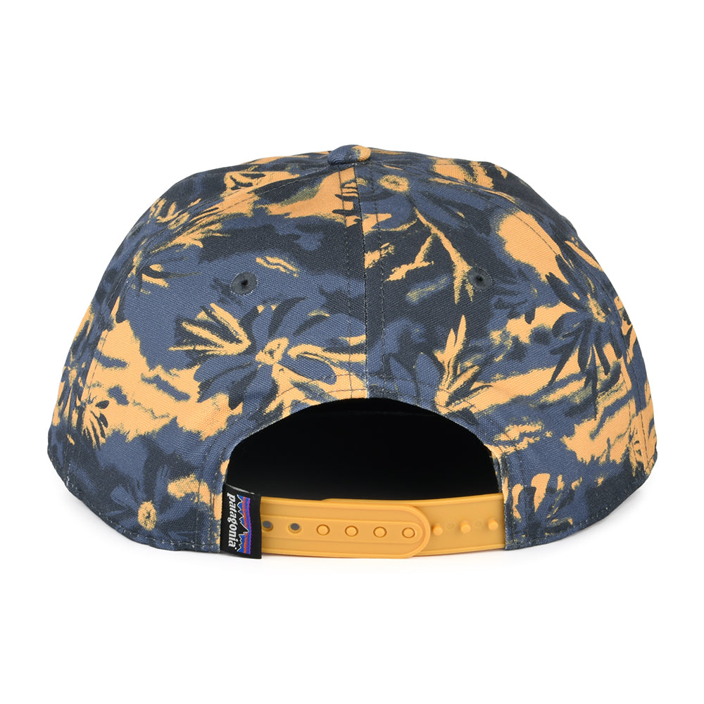 Casquette en Coton Bio Cliffs And Waves Boardshort Label Funfarer bleu ardoise-moutarde PATAGONIA