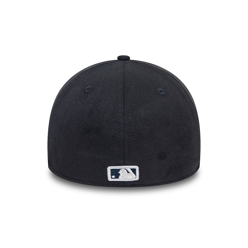 Casquette 39THIRTY MLB Faux Suede New York Yankees bleu marine-blanc NEW ERA