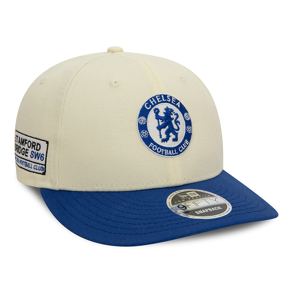 Casquette Snapback 9FIFTY Lion Crest Low Profile Chelsea FC blanc cassé-bleu NEW ERA