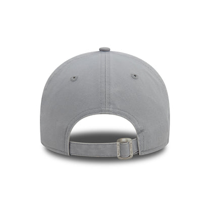 Casquette 9TWENTY Washed Ski St. Moritz gris NEW ERA