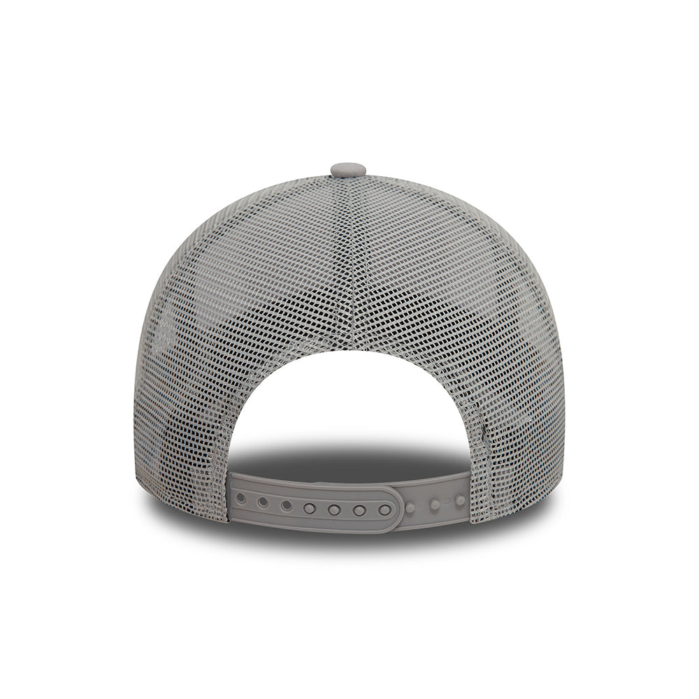 Casquette Trucker Ski Patch A-Frame St. Moritz gris-blanc NEW ERA