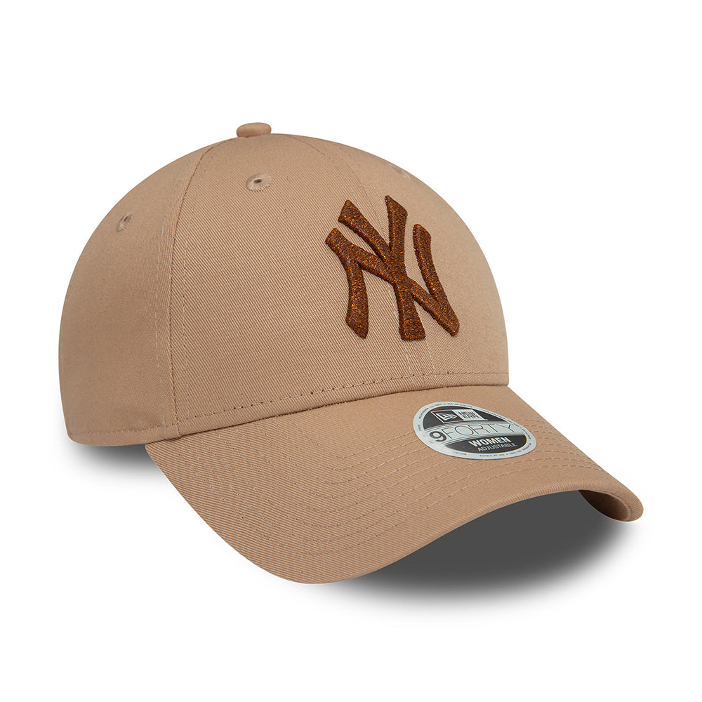 Casquette Femme 9FORTY MLB Metallic New York Yankees taupe NEW ERA