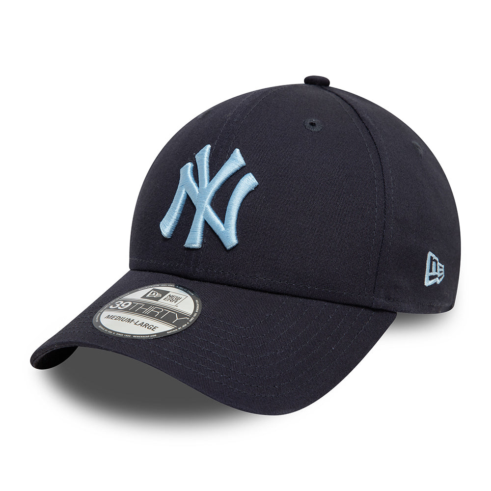 Casquette 39THIRTY MLB League Essential New York Yankees bleu marine-bleu ciel NEW ERA