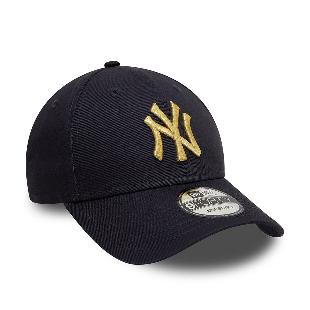 Casquette 9FORTY MLB Metallic New York Yankees bleu marine-or NEW ERA