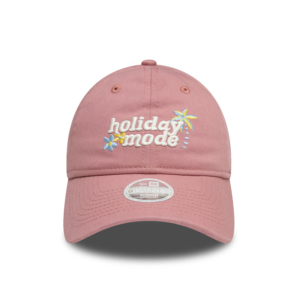 Casquette Femme 9TWENTY NE Phrase Holiday Mode en Coton Bio rose foncé NEW ERA