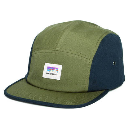 Casquette 5 Panel en Coton Bio Shop Sticker Graphic Maclure vert-bleu PATAGONIA
