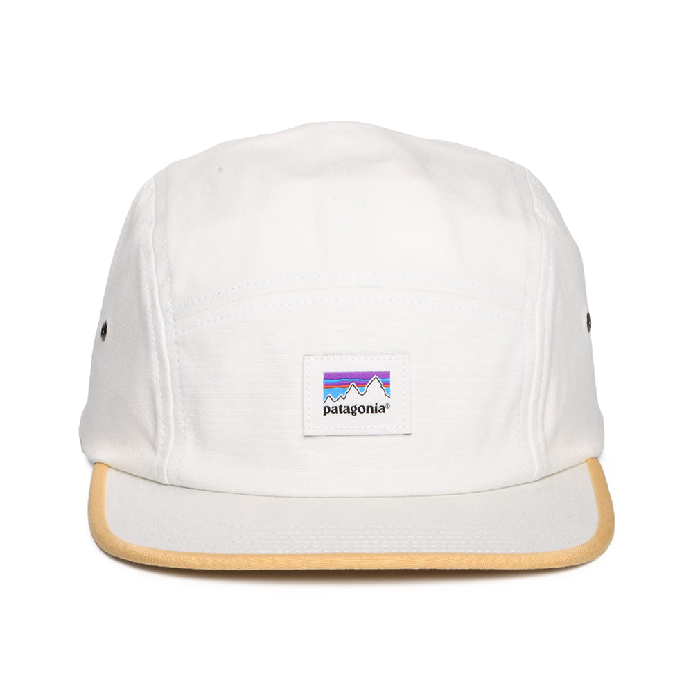 Casquette 5 Panel en Coton Bio Shop Sticker Graphic Maclure crème PATAGONIA