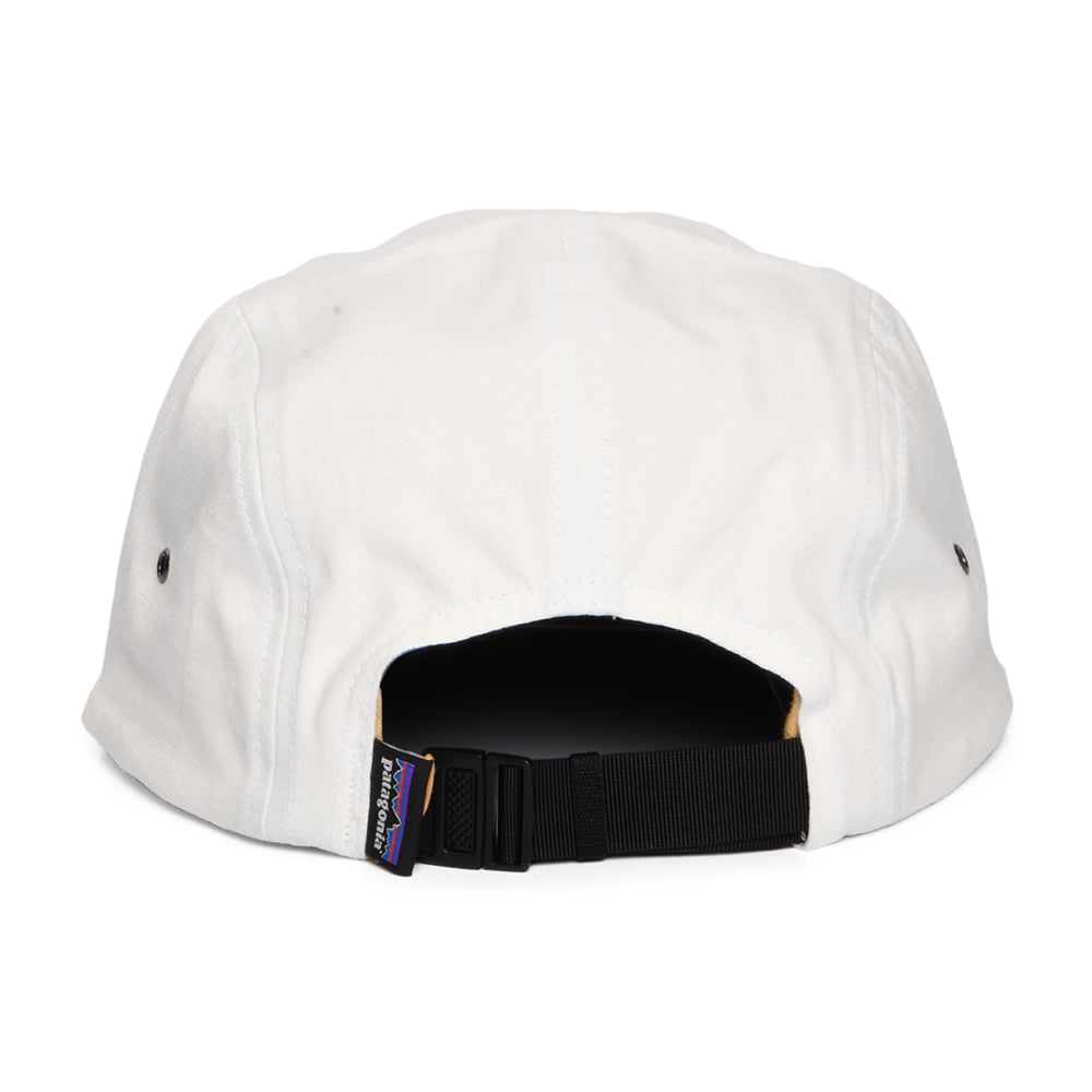 Casquette 5 Panel en Coton Bio Shop Sticker Graphic Maclure crème PATAGONIA