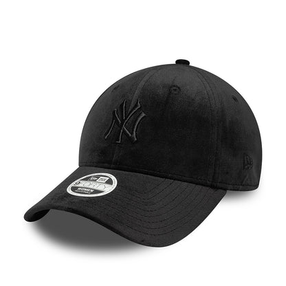 Casquette Femme 9FORTY MLB Velour Midi New York Yankees noir sur noir NEW ERA