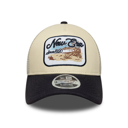 Casquette Trucker 9FORTY M-Crown Contrast Patch A-Frame crème-bleu marine NEW ERA