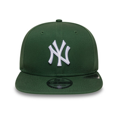 Casquette Snapback 9FIFTY MLB League Essential New York Yankees vert foncé-blanc NEW ERA