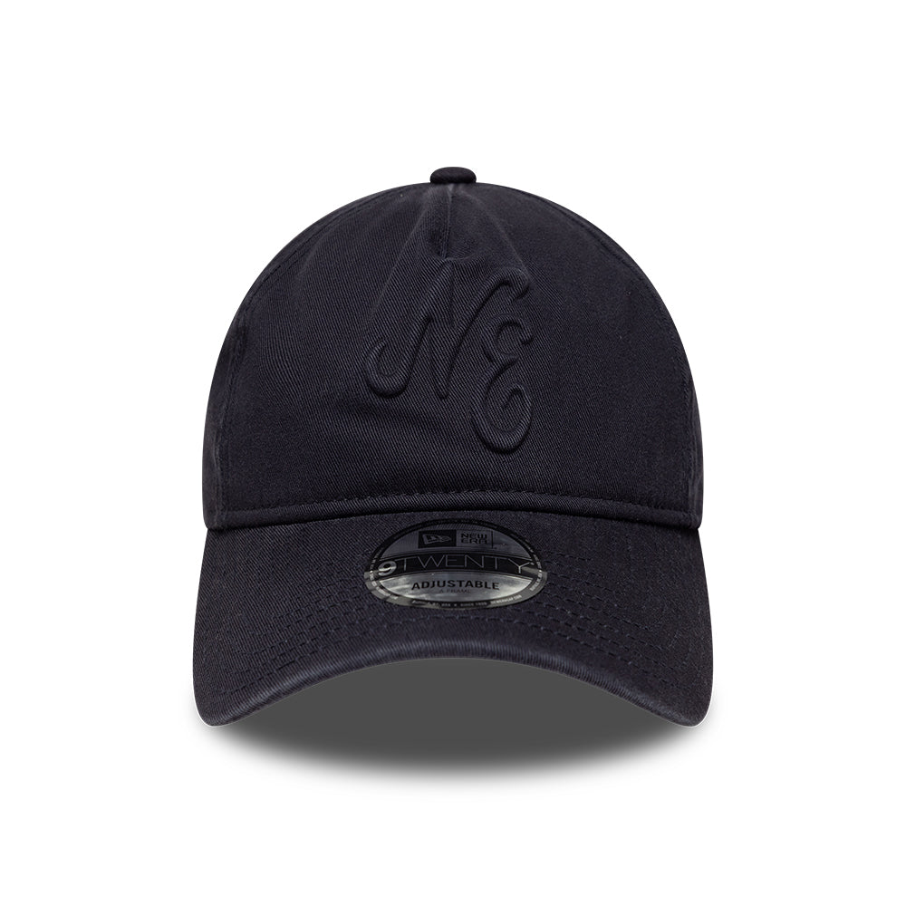 Casquette 9TWENTY NE Embossed A-Frame bleu marine sur bleu marine NEW ERA