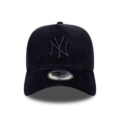 Casquette Trucker A-Frame 9FORTY MLB Tonal Cord New York Yankees bleu marine sur bleu marine NEW ERA