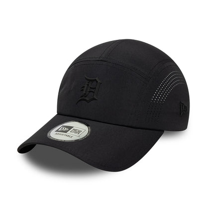 Casquette 5 Panel MLB Tech Midi Runner Detroit Tigers noir sur noir NEW ERA