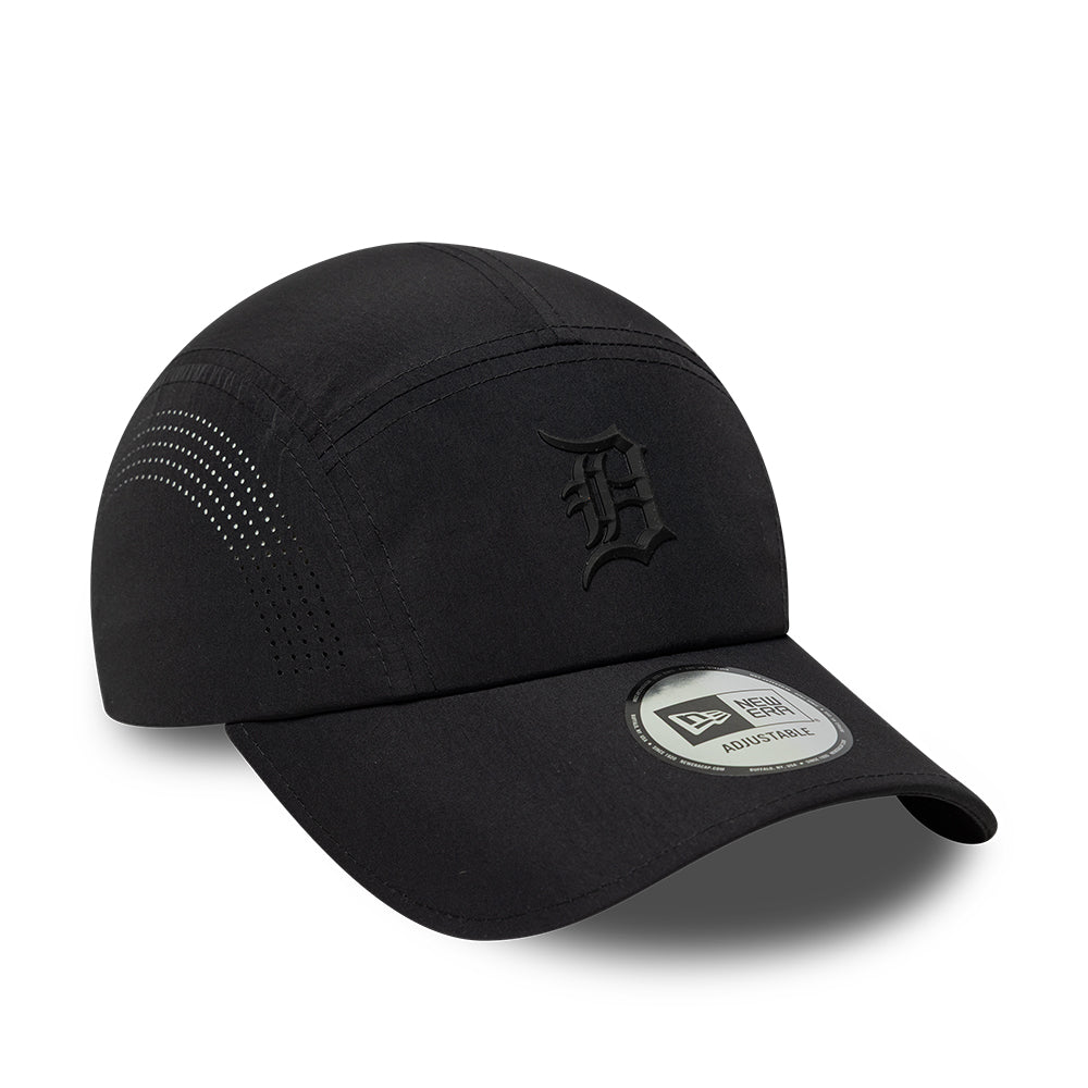 Casquette 5 Panel MLB Tech Midi Runner Detroit Tigers noir sur noir NEW ERA