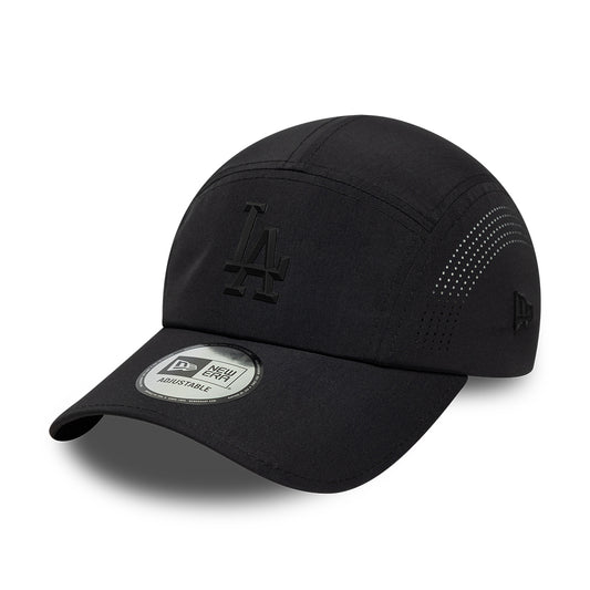 Casquette 5 Panel MLB Tech Midi Runner L.A. Dodgers noir sur noir NEW ERA