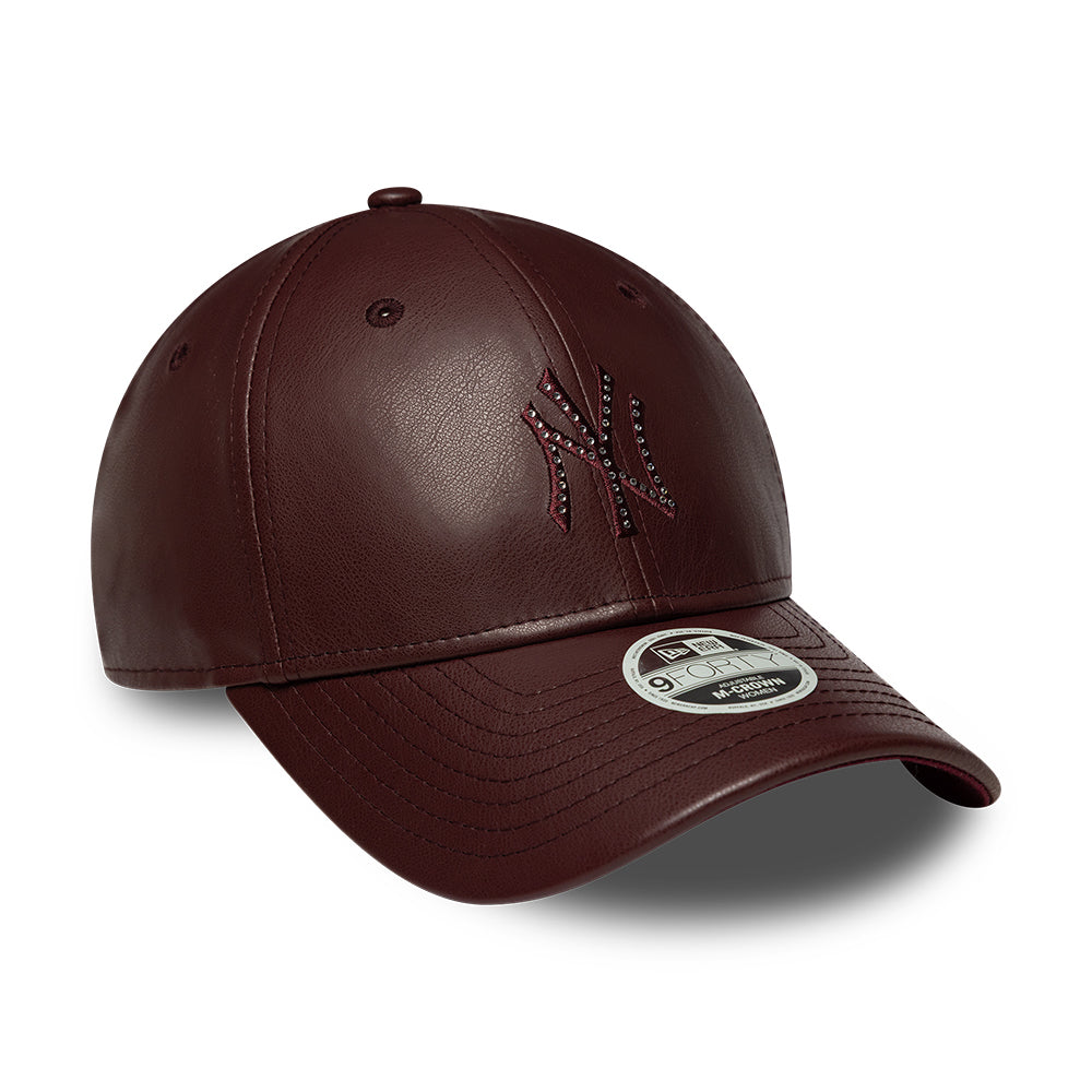 Casquette Femme 9FORTY M-Crown MLB Diamante PU New York Yankees bordeaux NEW ERA