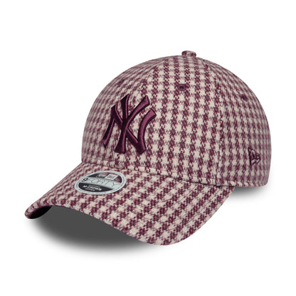 Casquette Femme 9FORTY M-Crown MLB Houndstooth New York Yankees crème-bordeaux NEW ERA