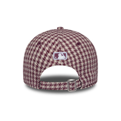 Casquette Femme 9FORTY M-Crown MLB Houndstooth New York Yankees crème-bordeaux NEW ERA