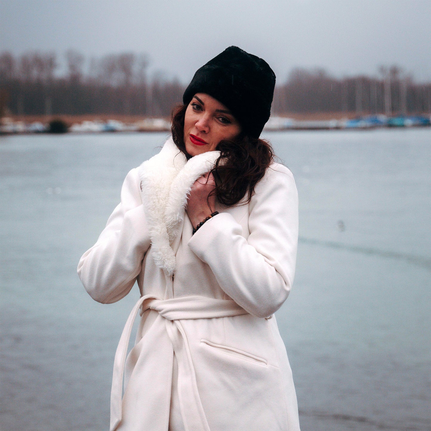 Toque Fourrure noir JAXON & JAMES