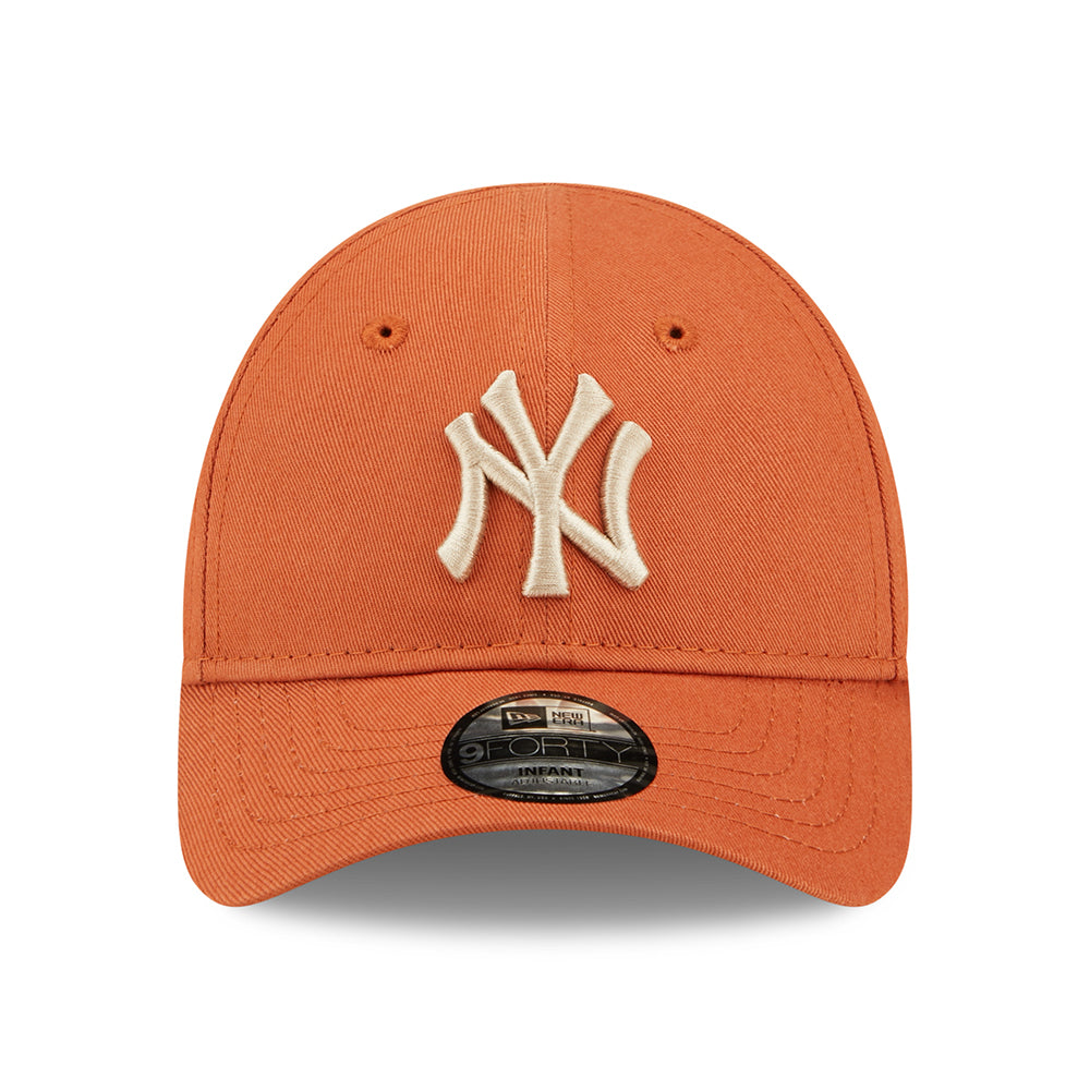 Casquette Bébé 9FORTY MLB League Essential New York Yankees orange-avoine NEW ERA