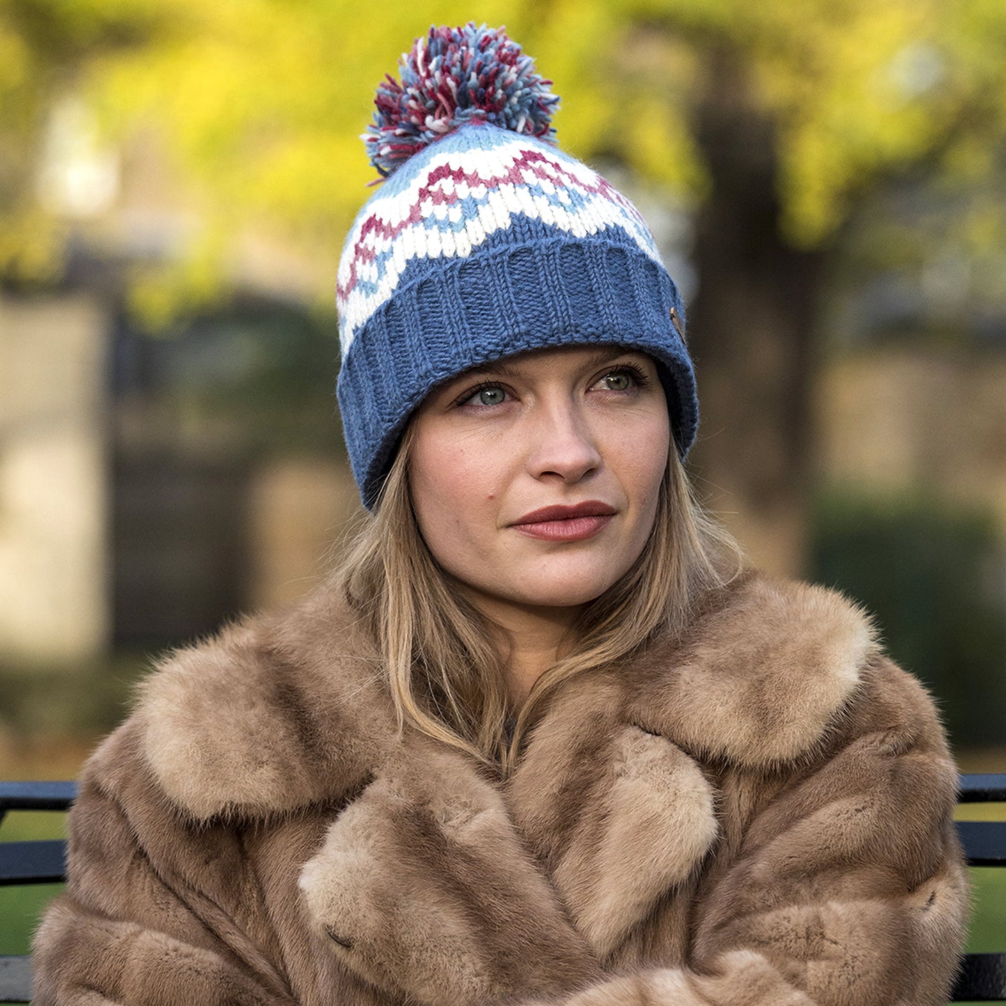 Bonnet à Pompon et à Revers Vague bleu denim-crème KUSAN