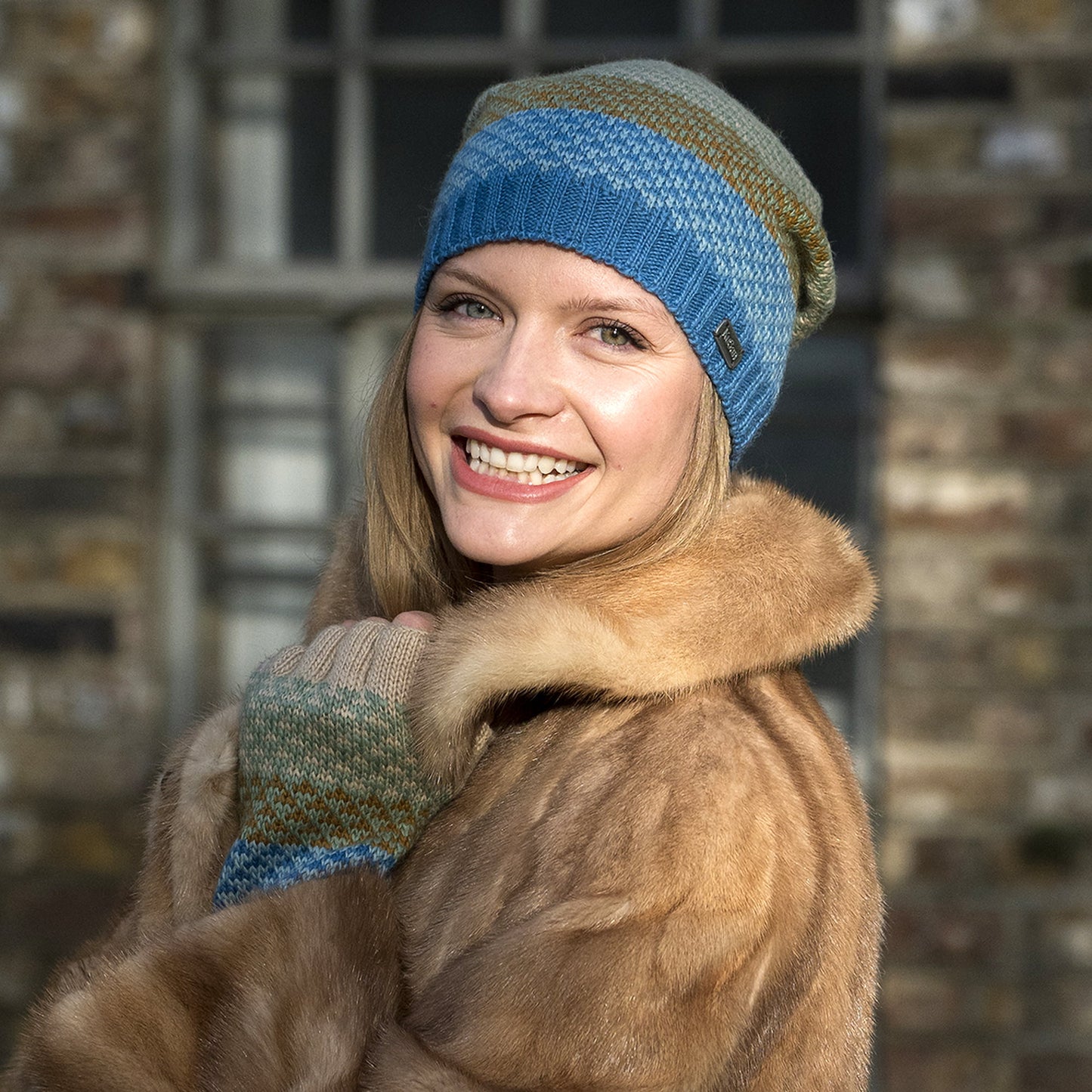 Bonnet Boutonné Jacquard bleu-crème KUSAN