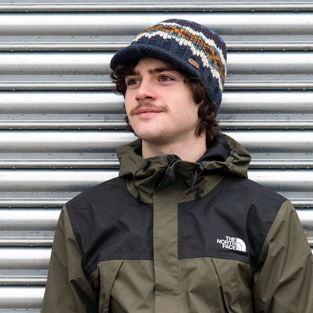 Bonnet à Visière Fair Isle Brooklyn bleu marine-multi KUSAN