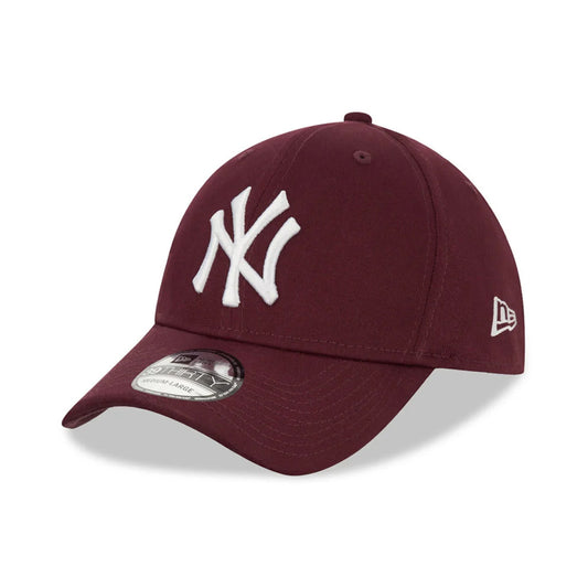 Casquette 39THIRTY MLB League Essential New York Yankees bordeaux NEW ERA